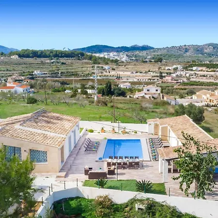 3002 Casa Tosca