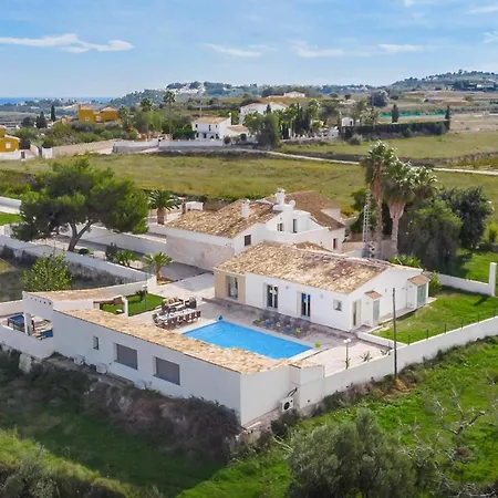 3002 Casa Tosca Villa *