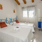 3002 Casa Tosca تيولادا