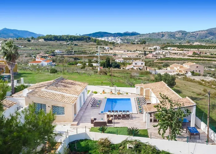 3002 Casa Tosca